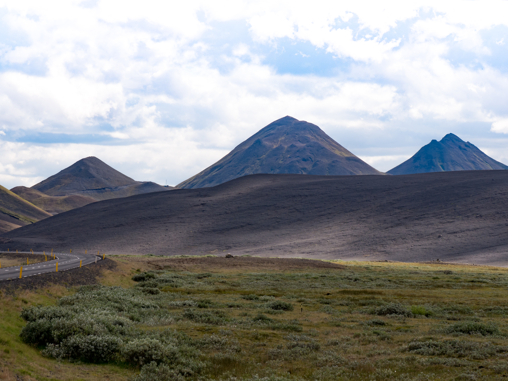 Volcans le long de la route