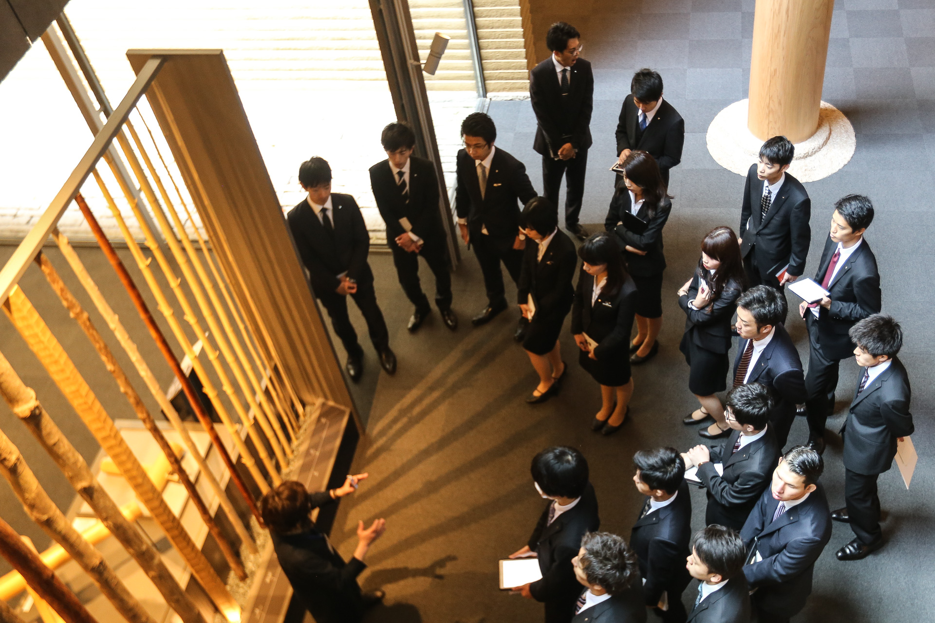 La discipline et le respect des jeunes cadres d’entreprise…japon