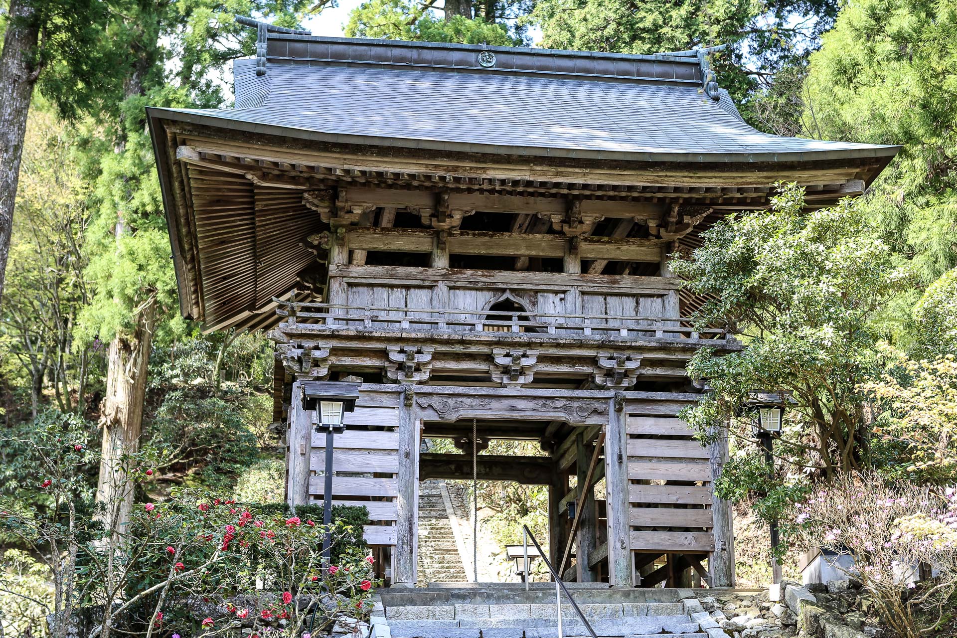 L’architecture des portes de Tairiyuji