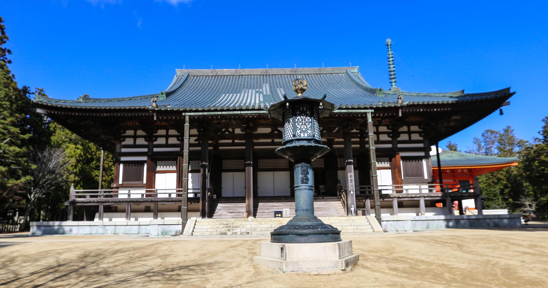 Kondo, le temple principal de Danjo Garan