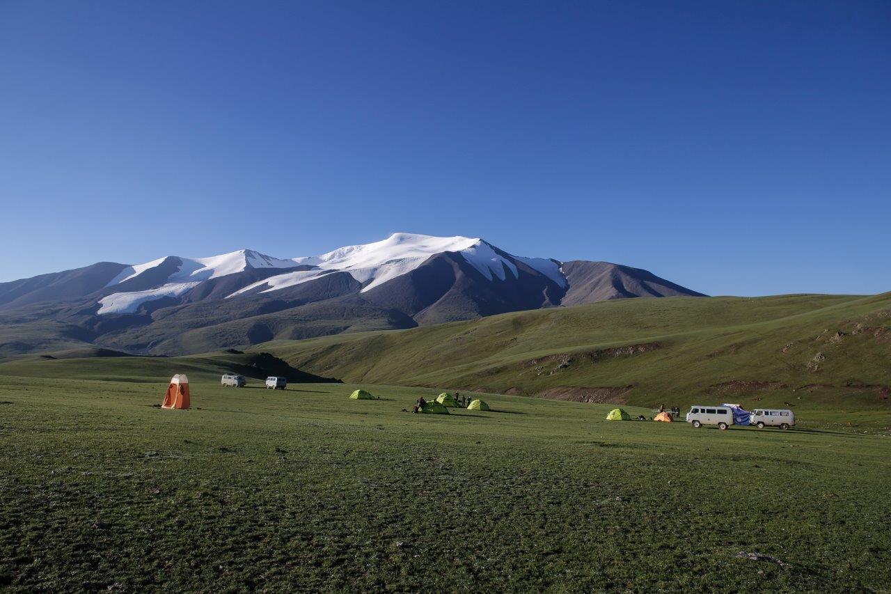 Départ camp de base Tsambagarav