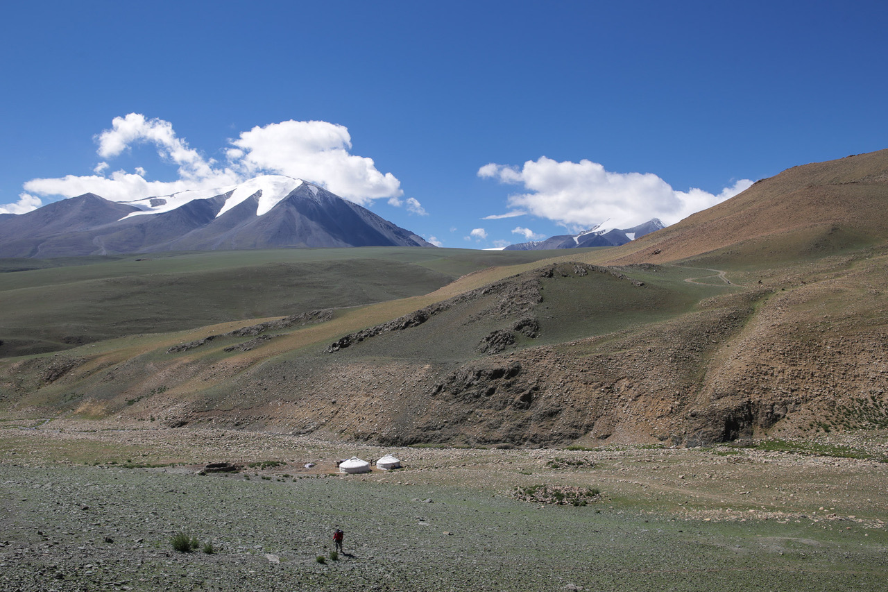 Cap vers le Nord du massif de Tsambagarav