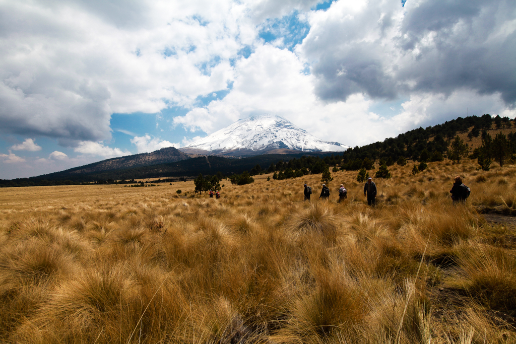 Arrivée vers le paso de Cortés - Les volcans du Mexique