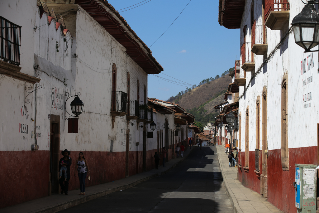 Architecture typique du centre de Patzcuaro - Patzcuaro et Isla Yunuen