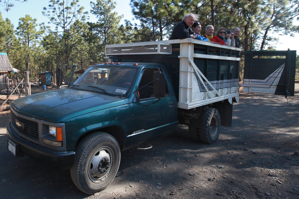 Transport de luxe pour le Paricutin - Ascension du Volcan Paricutin