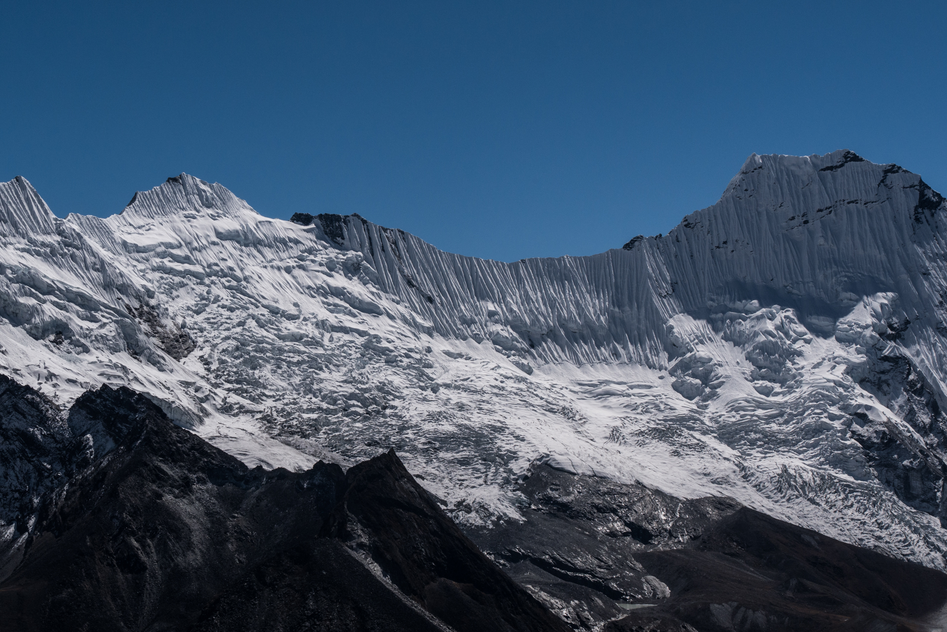 Zoom sur les Ice-flutes - Le Chhukung Ri