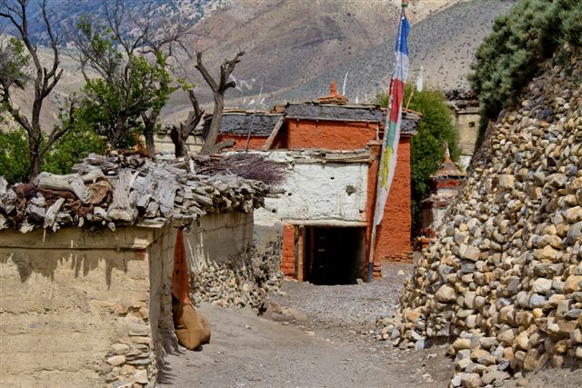 Porte du village