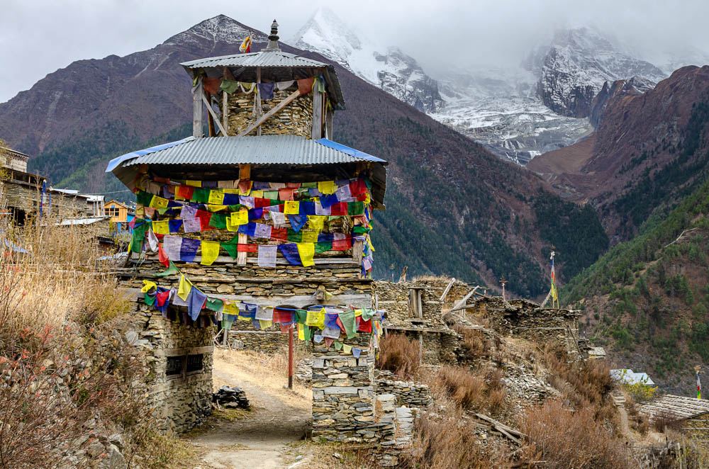 La porte - De Dukhure à Ngawal