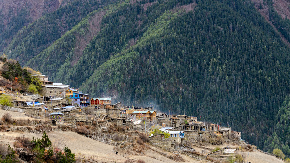 De Dukhure à Ngawal