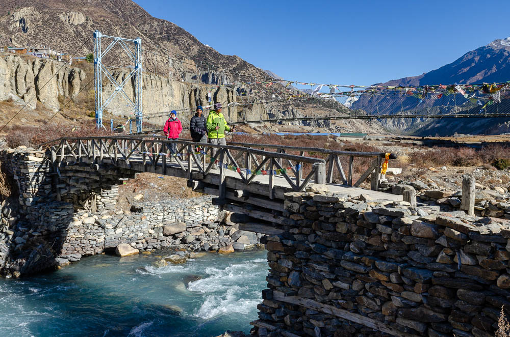 On préfère le pont typique - De Ngawal à Manang