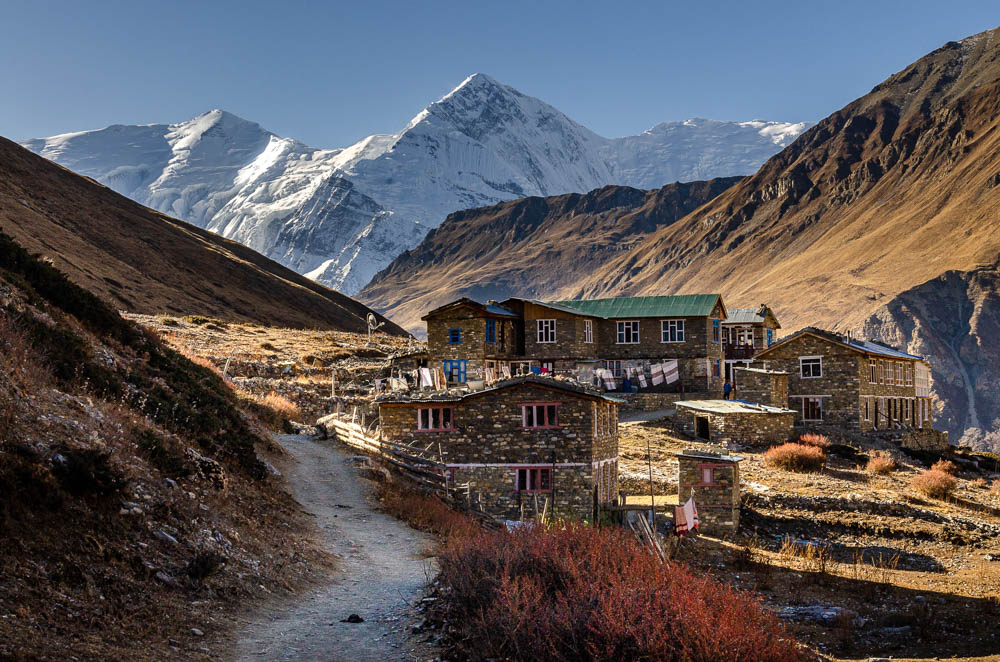 Les contrastes de couleurs - De Manang à Thorong Phedi par Kanghsar