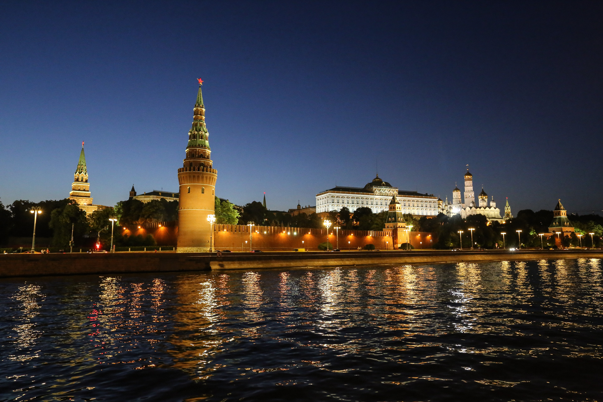 mur Sud du Kremlin depuis le quai de Sofiïskaia