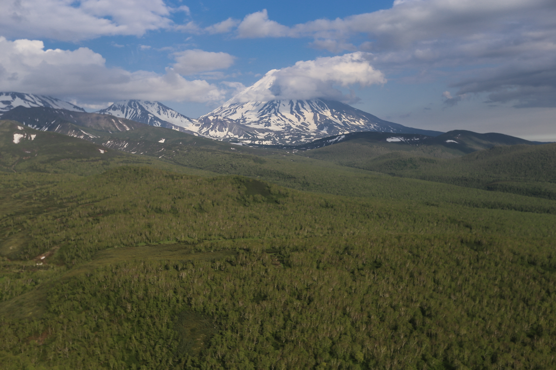 Kamtchatka - Vallée des Geysers, caldera d’Ouzon, parc national Nalichevskiy