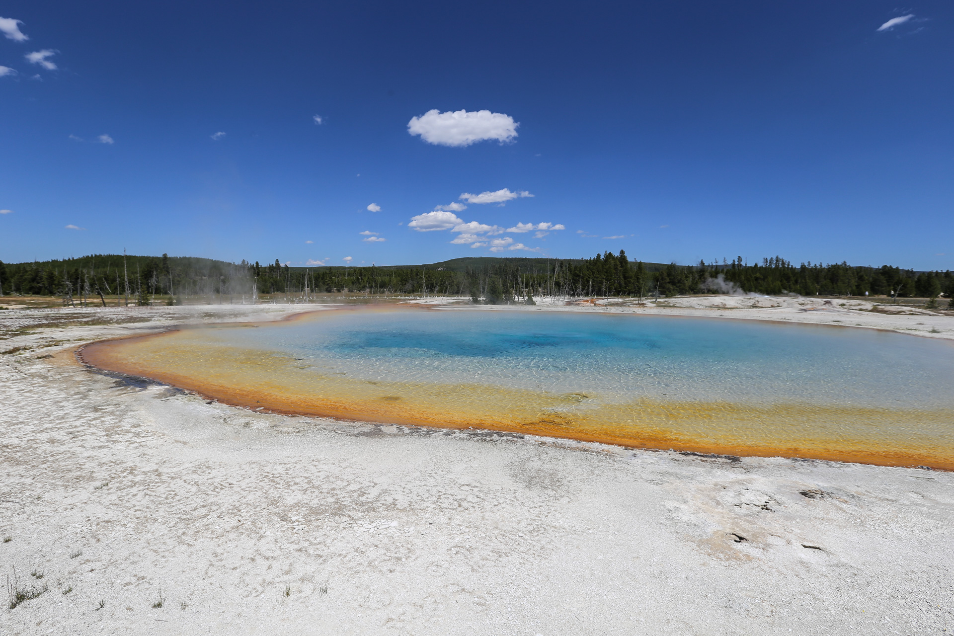 Black Sand Basin, lac arc-en-ciel