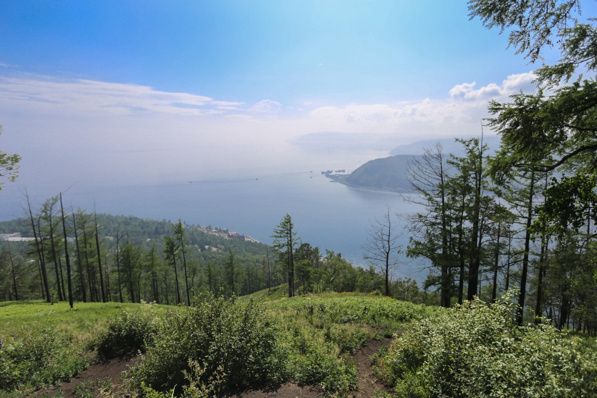 sommet de la colline de Chersky, la naissance de la rivière Angara