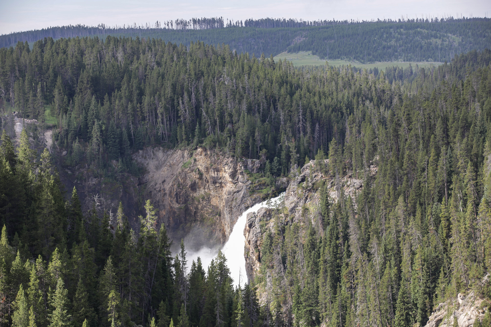Upper Falls, vu depuis le sentier de Brink of Lower Falls