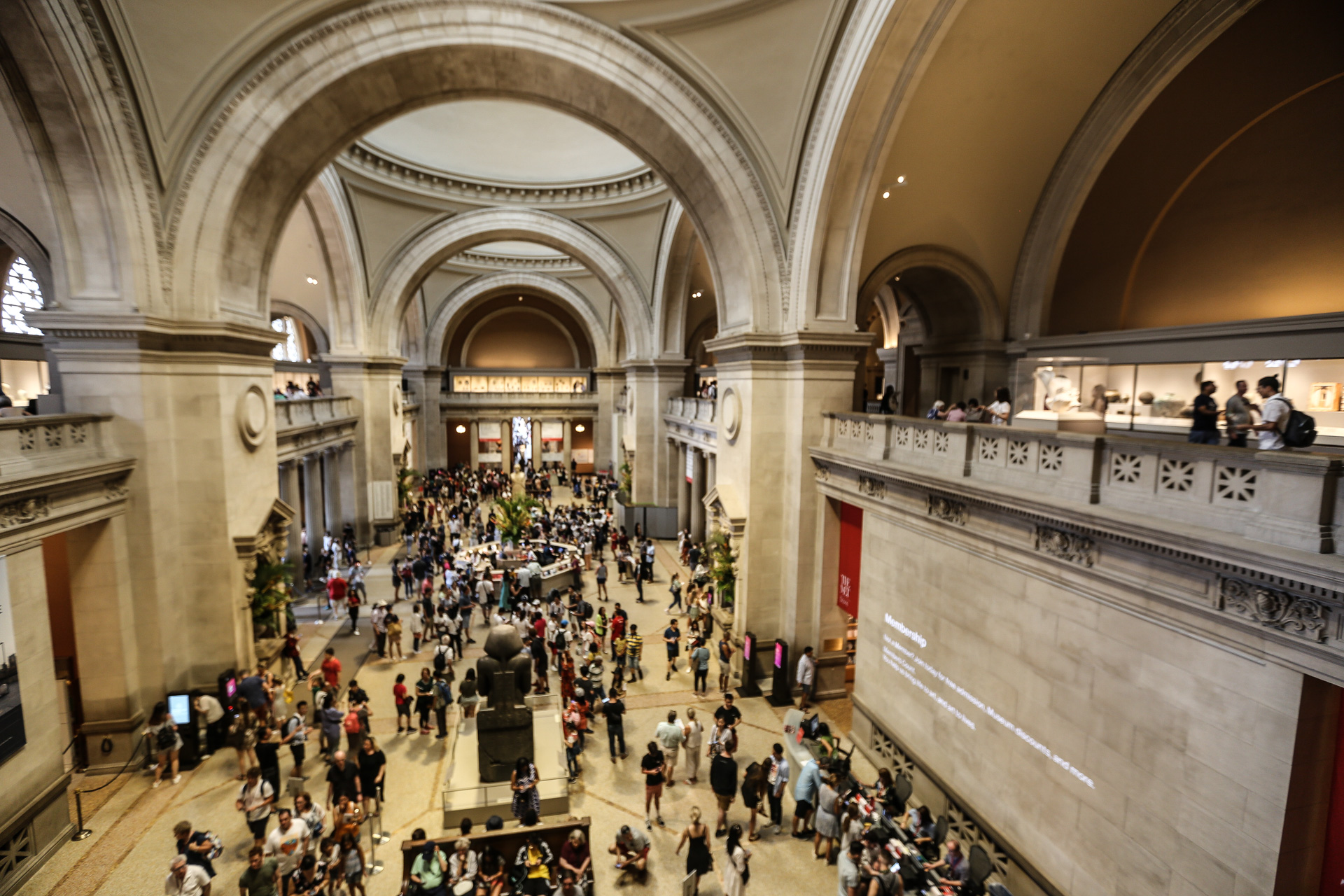 Le hall principal du MET