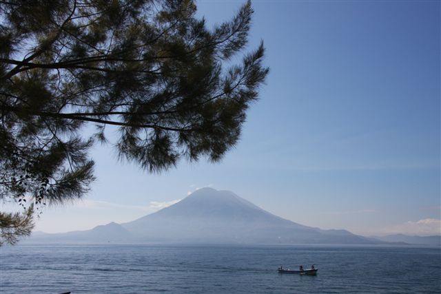 Balade sur les rives du lac Atitlan