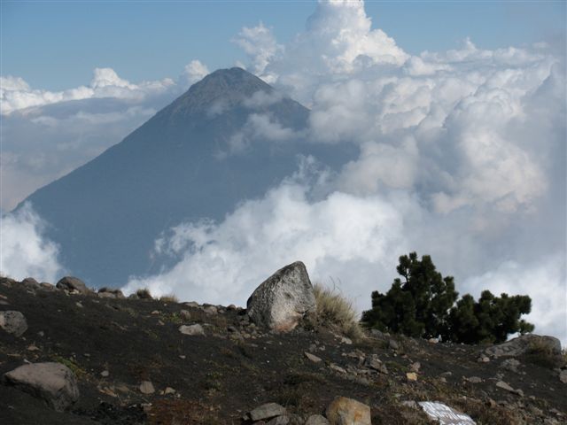 Départ pour l'ascension du volcan Acatenango