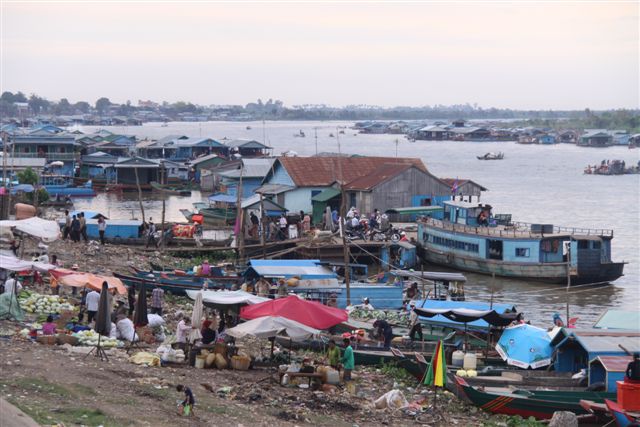 De Battambang à Kampong Chhnang