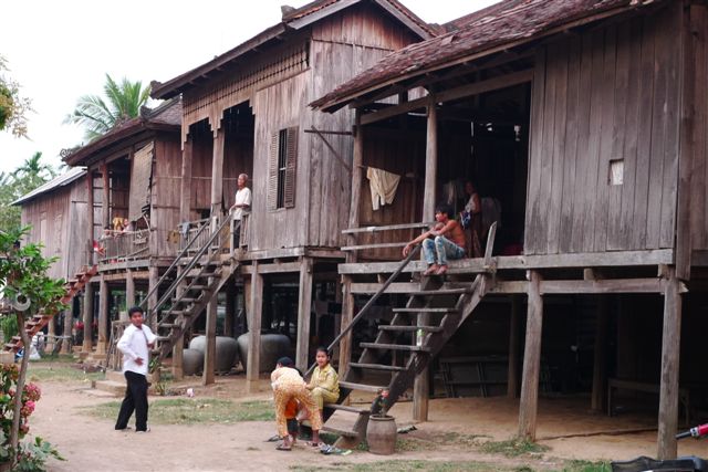 De  Ban Lung à Kratie