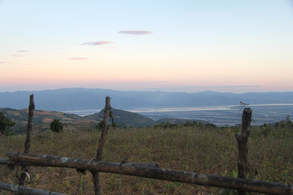 Coucher de soleil sur le Lac Inle