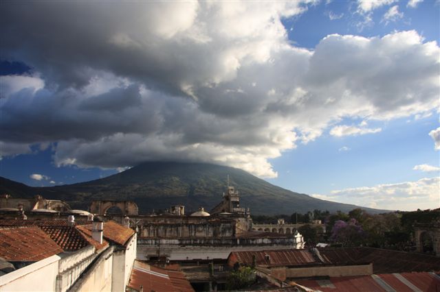 Arrivée au Guatemala et départ pour le volcan Pacaya