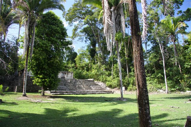 Des hautes Terres à la jungle du Peten