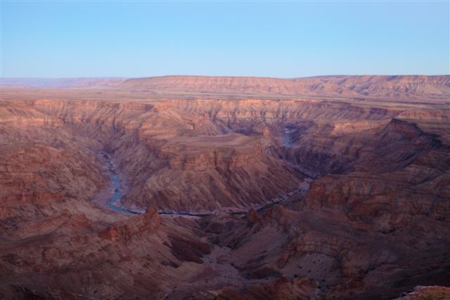 14 Juillet. Du Fish River Canyon à la plaine de Garub et ses chevaux sauvages