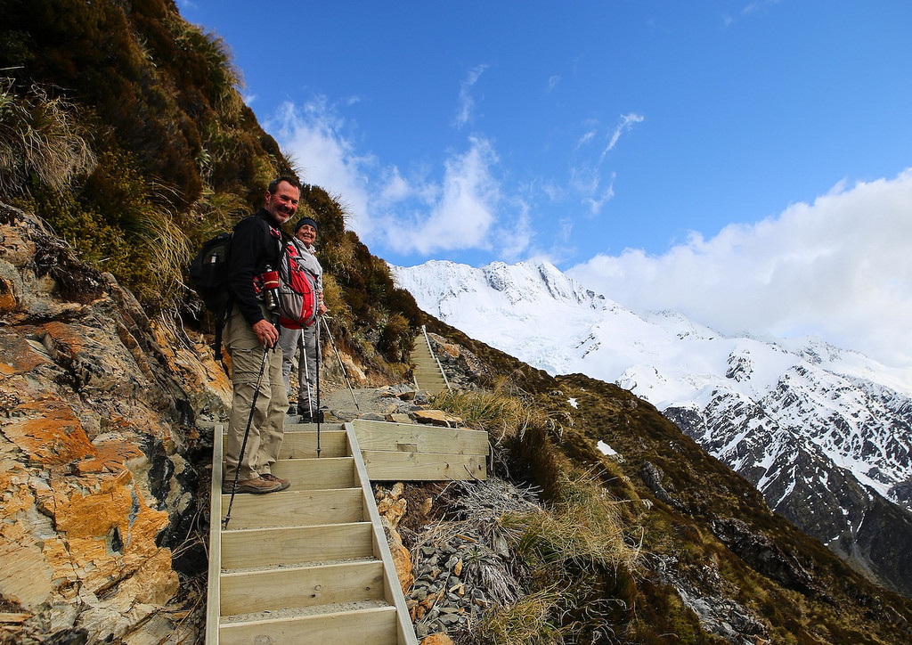 Statue de Sir Edmund Hillary, le néo-zélandais le plus connu dans le monde - Balade au pied du Mt Cook
