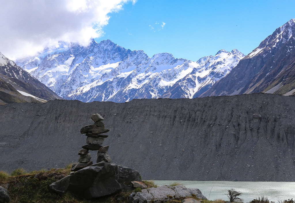 Statue de Sir Edmund Hillary, le néo-zélandais le plus connu dans le monde - Balade au pied du Mt Cook