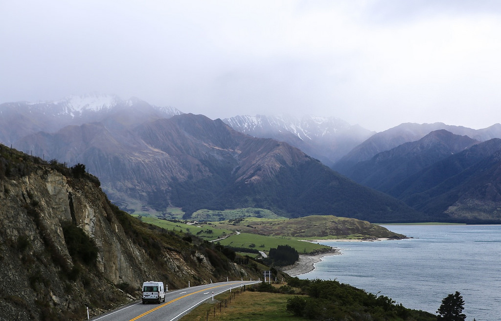 Sur les rives du lac Hawea