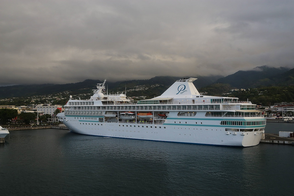 Le célèbre paquebot Gauguin qui effectue des croisières en Polynésie