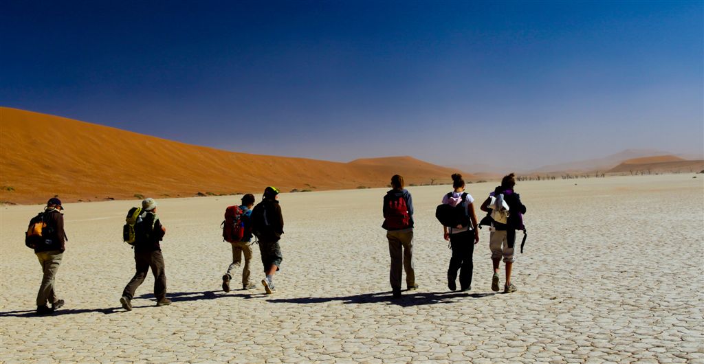 Traversée de Dead Vlei