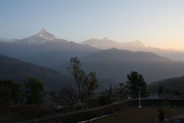 Fin du trek et retour à Pokhara (800 m)