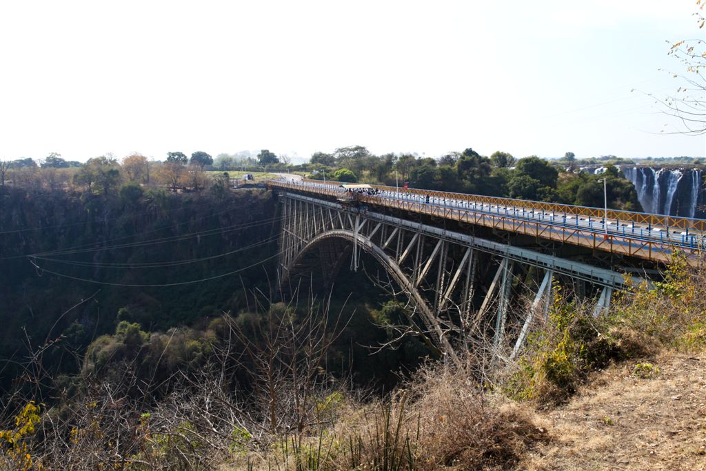 2 Août. Victoria Falls