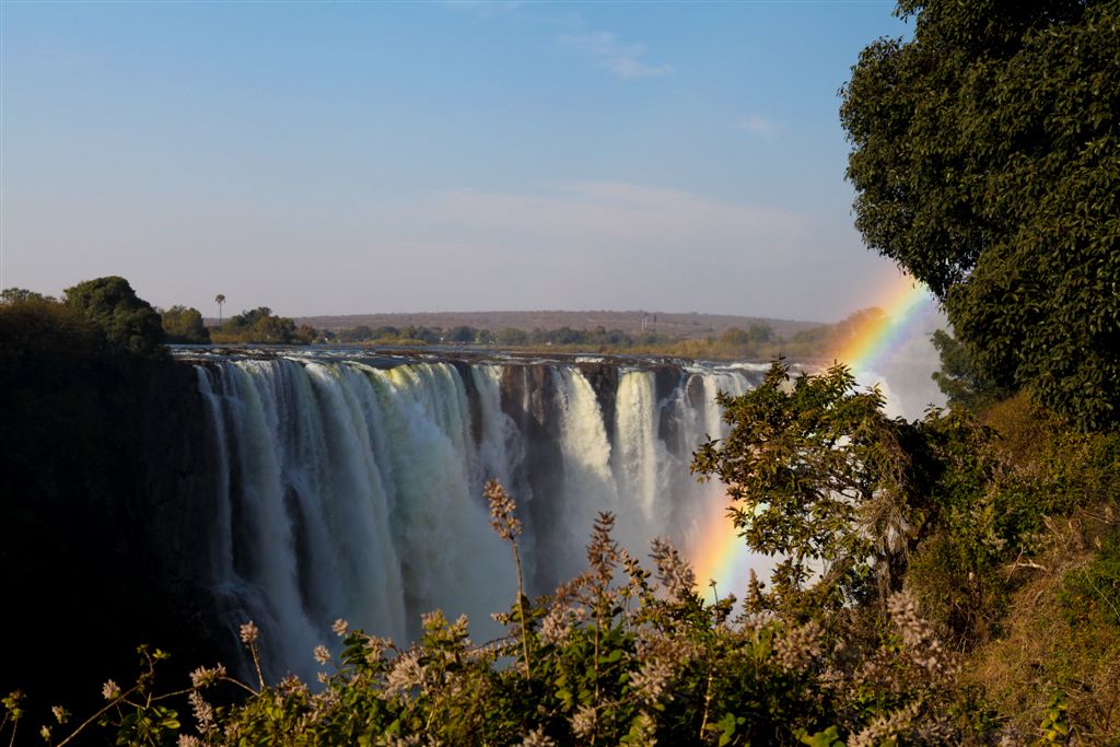 2 Août. Victoria Falls