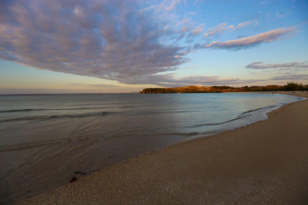 La plage devant la prison