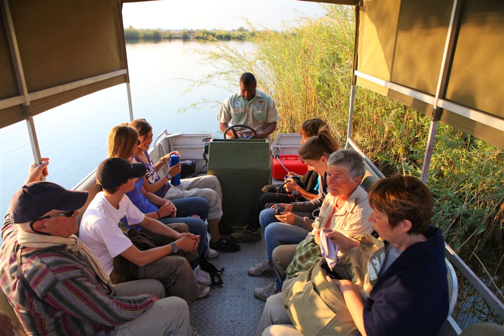 Prêts pour faire un tour sur la rivière