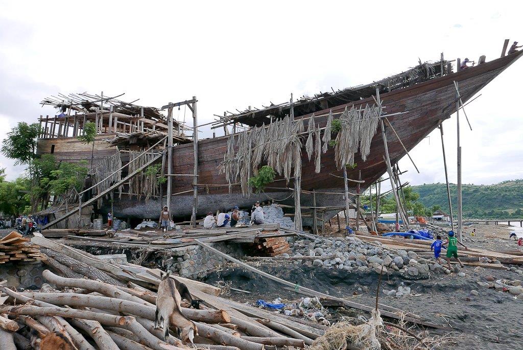 Cargo de 35 mètres en cours de construction