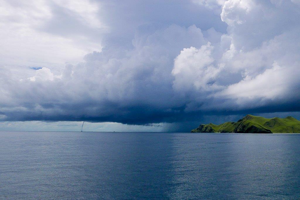 L'orage se rapproche de Banta