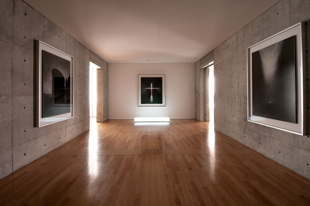 A l'interieur de la Benesse House, Hôtel musée de Naoshima