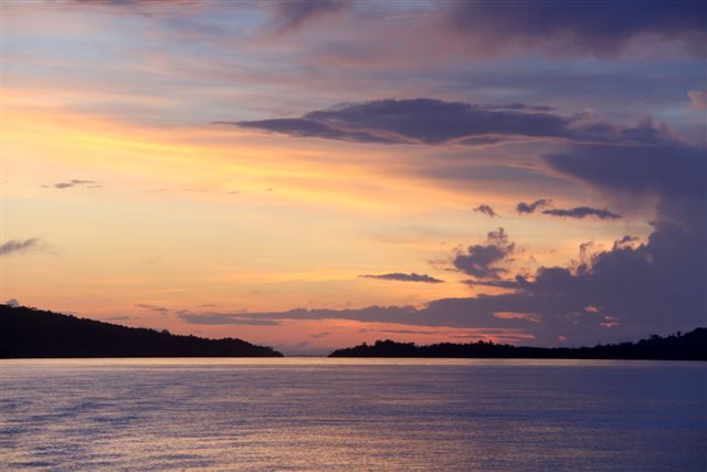 Pleine lune - Dernières petites îles