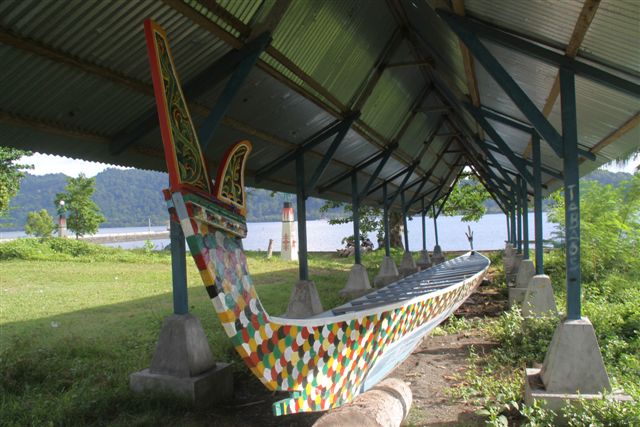 Arrivée au pied du Gunung Api - Banda