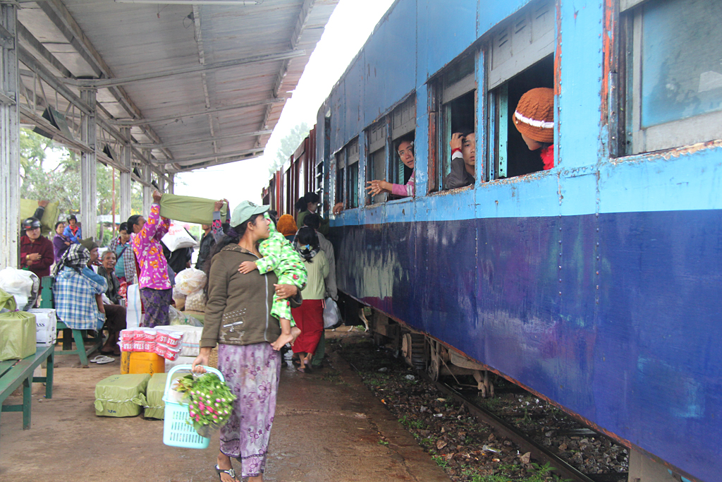 Le train en gare de Kalaw