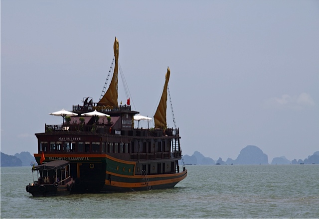 De Van Lon à Hanoï en passant par la baie d'Halong