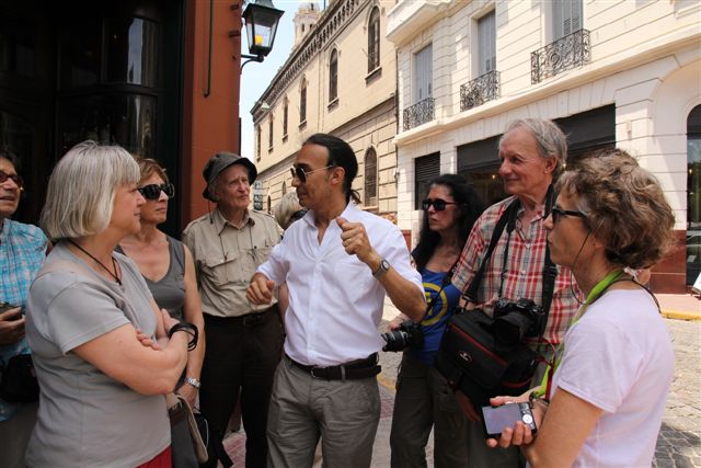 Le beau Carlos, notre fier guide argentin - Découverte de Buenos Aires