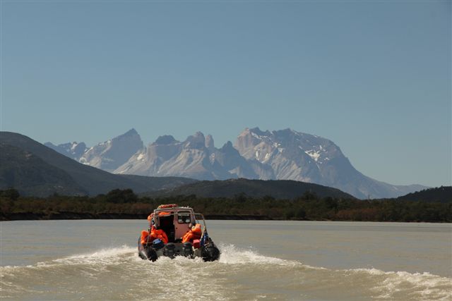 Remontée du Rio Serrano jusqu'au parc du Paine