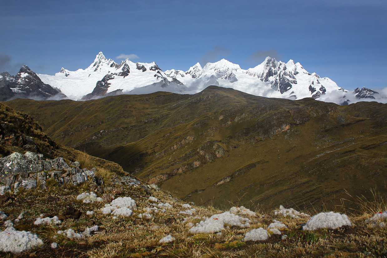 Habitat de la région de Jankapampa, Tour de l'Alpamayo - Trek en direction de Yaino