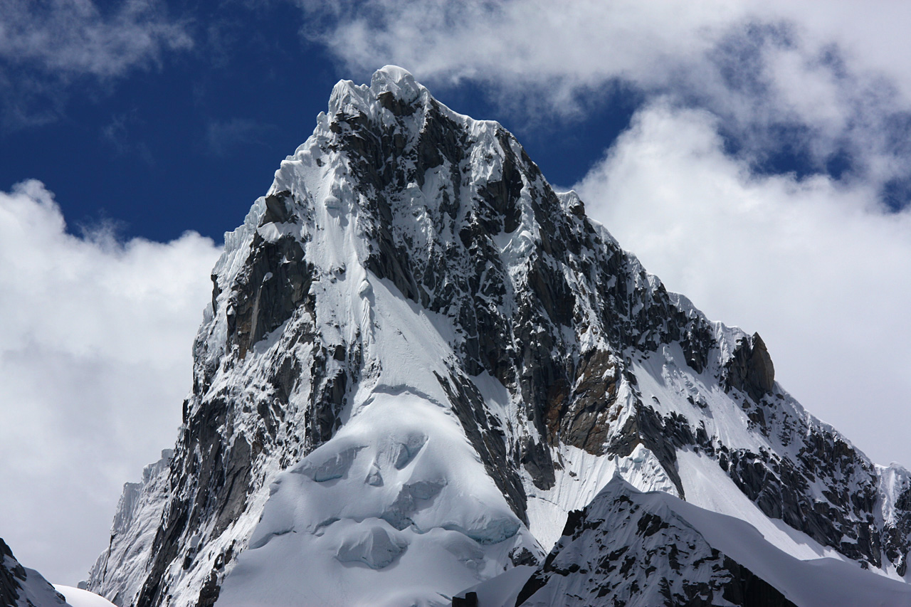 Col de Pucajaju, Tour de l'Alpamayo - Col Alto de Pucarayu, vallée de Haripampa